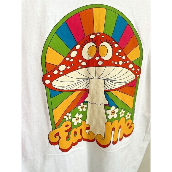 Katy Perry Play Shirt Men's Size Small Las Vegas Residency Eat Me Multicolor Top - Picture 3 of 5